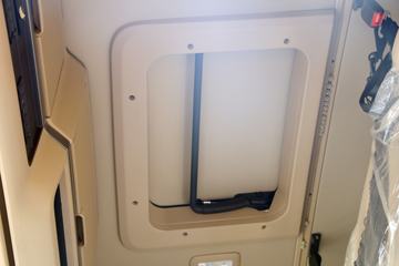 �ִ����ó� ����XCIENT�ؿ� 410���� 6X4ǣ����(Σ��Ʒ)(CHM4250KPQ49WXPV)ͼƬ