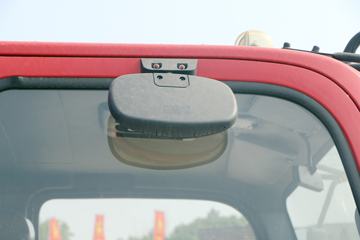 �Ĵ��ִ� ��Խ 115���� 4X2 3.7����ж��(���)ͼƬ