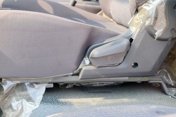 �Ĵ��ִ� ��Խ 115���� 4X2 3.7����ж��(���)ͼƬ