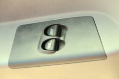 四川现代 瑞越 115马力 4X2 3.7米自卸车(玉柴)(CNJ3040ZPB33V)