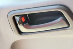 四川现代 瑞越 115马力 4X2 3.7米自卸车(玉柴)(CNJ3040ZPB33V)