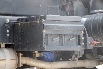 �Ĵ��ִ� ��Խ 115���� 4X2 3.7����ж��(���)ͼƬ