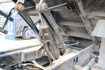 �Ĵ��ִ� ��Խ 115���� 4X2 3.7����ж��(���)ͼƬ