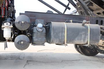 �Ĵ��ִ� ��Խ 115���� 4X2 3.7����ж��(���)ͼƬ