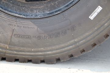 �Ĵ��ִ� ��Խ 115���� 4X2 3.7����ж��(���)ͼƬ