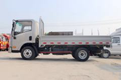 现代商用车 致道300N 88马力 3.7米单排栏板轻卡(CNJ1040EDF28V) 现代商用车 致道300N 88马力 3.7米单排栏板轻卡(CNJ1040EDF28V)