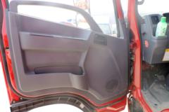 现代商用车 致道300M 143马力 4.18米单排仓栅式轻卡(CNJ5041CCYZDB33V)