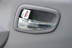 福田 奥铃新捷运 156马力 3.83米排半栏板轻卡(BJ1048V9JDA-A1)