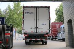 福田 奥铃CTS 143马力 4X2 4.085米单排冷藏车(中集牌)(ZJV5040XLCQL)