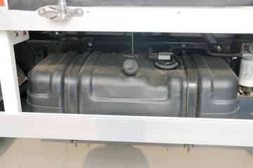 ���� ����CTS 143���� 4X2 4.085�׵�����س�(�м���)(ZJV5040XLCQL)ͼƬ