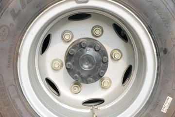 ���� ����CTS 143���� 4X2 4.085�׵�����س�(�м���)(ZJV5040XLCQL)ͼƬ