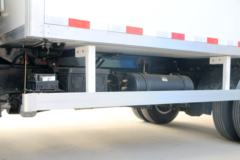 福田 奥铃CTS 143马力 4X2 4.085米单排冷藏车(中集牌)(ZJV5040XLCQL)