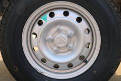福田 祥菱M1 1.5L 112马力 汽油 2.55米双排栏板微卡(BJ1020V2AV4-AB)