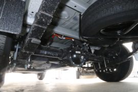 EC35&nbsp;电动封闭厢货底盘图片