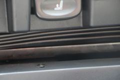 依维柯 Eurocargo系列重卡 299马力 4X2 双排载货车底盘(ML180E30D)