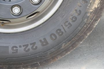 ��ά�� Eurocargoϵ���ؿ� 299���� 4X2 ˫���ػ�������(ML180E30D)ͼƬ