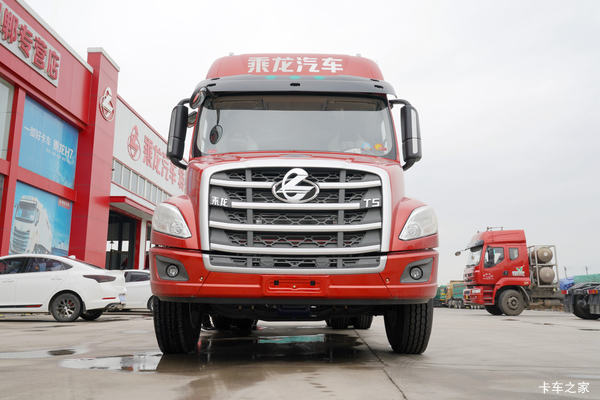 东风柳汽 乘龙T5重卡 430马力 6X4长头牵引车