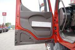 东风柳汽 乘龙T5重卡 400马力 6X4长头牵引车(LZ4250T5DB) 东风柳汽 乘龙T5重卡 400马力 6X4长头牵引车(LZ4250T5DB)