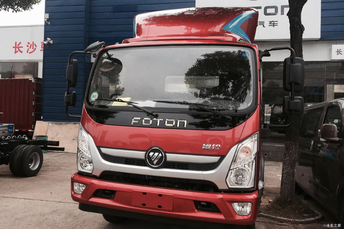 福田 奥铃CTS 156马力 4.17米单排栏板轻卡