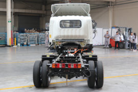 菱马H1&nbsp;电动载货车外观图片