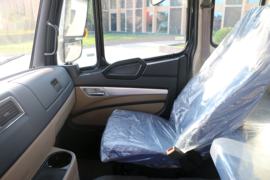 豪瀚J5G&nbsp;牵引车驾驶室                                               图片