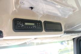 豪瀚J5G&nbsp;牵引车驾驶室                                               图片