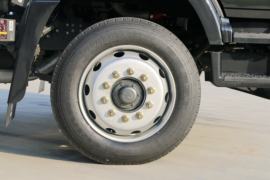 豪瀚J5G&nbsp;牵引车底盘                                                图片