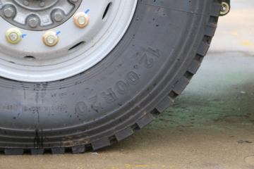 �й����� HOWO�ؿ� 380���� 6X4ǣ����(16��)(ZZ4257N3247E1B)ͼƬ