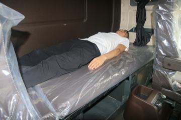 �������ó� �����콢KX 2018�� 560���� 6X4ǣ����ͼƬ