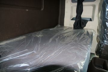 �������ó� �����콢KX 2018�� 560���� 6X4ǣ����ͼƬ