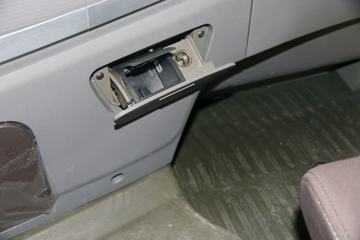 �������ó� �����콢KX 2018�� 560���� 6X4ǣ����ͼƬ