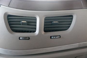 �������ó� �����콢KX 2018�� 560���� 6X4ǣ����ͼƬ