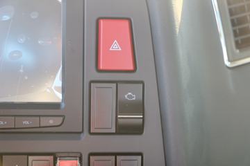 �й����� ���J5G�п� 180���� 4X2 6.75�������ػ���(ZZ1185K5113E1)ͼƬ