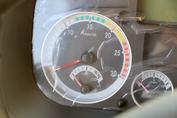 �й����� ���J5G�п� 180���� 4X2 6.75�������ػ���(ZZ1185K5113E1)ͼƬ