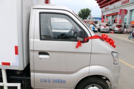 跨越王X5&nbsp;冷藏车外观图片