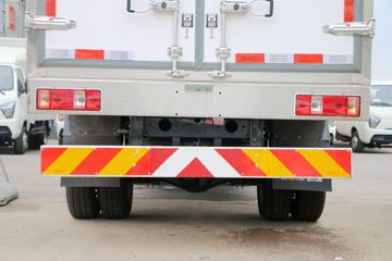 ������Խ��X5 1.5L 112���� 3.35����س�(SC5031XLCFAD51)ͼƬ