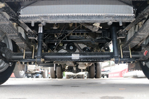 跨越王X5冷藏车东莞市火热促销中 让利高达0.6万