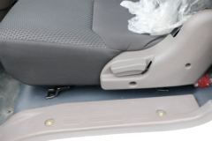 开瑞 绿卡 城配版基本型 116马力 4.2米单排栏板轻卡(SQR1041H03D)