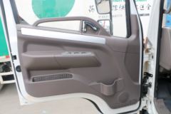 开瑞 绿卡 城配版基本型 116马力 4.2米单排栏板轻卡(SQR1041H03D)