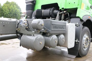 �й����� HOWO T7H�ؿ� 400���� 6X4 5.8����ж��(ZZ3257N414HE1)ͼƬ