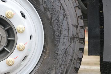 �й����� HOWO T7H�ؿ� 400���� 6X4 5.8����ж��(ZZ3257N414HE1)ͼƬ