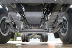 鸿泰中远主推车型，现车优惠价37.8万，预定从速