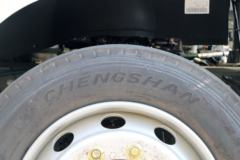 中国重汽 豪瀚J5G重卡 310马力 6X2 中置轴轿运车底盘(ZZ1225N50C3E1) 中国重汽 豪瀚J5G重卡 310马力 6X2 中置轴轿运车底盘(ZZ1225N50C3E1)