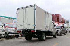长安跨越王X5 标准版 1.5L 112马力 3.385米单排厢式小卡(SC5031XXYFAD51)