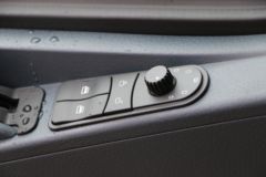 中国重汽 HOWO T7H重卡 440马力 8X4 8米自卸车(ZZ3317V426HE1)