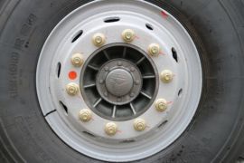 HOWO T7H 自卸车底盘                                                图片