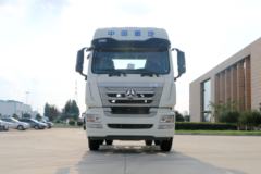 中国重汽 豪瀚J5G重卡 340马力 4X2牵引车(9挡)(ZZ4185N3613E1)