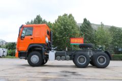 中国重汽 HOWO重卡 380马力 6X4牵引车(ZZ4257N3247E1B)