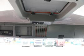 HOWO-7&nbsp;牵引车驾驶室                                               图片