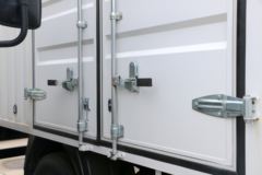 开瑞 绿卡 城配重载版基本型 129马力 4.15米单排厢式轻卡(中体)(SQR5047XXYH02D)